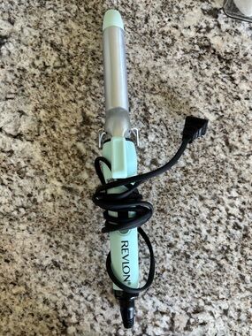 Revlon 1.25” Mint Green Curling Iron with Silver Barrel